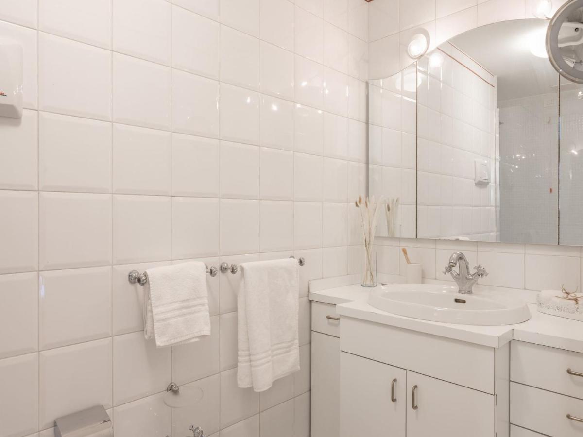 The Best Rent - Gorgeous Two-Bedroom Apartment In Porta Nuova District มิลาน ภายนอก รูปภาพ