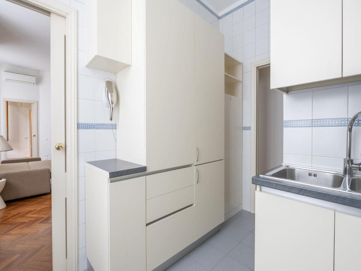 The Best Rent - Gorgeous Two-Bedroom Apartment In Porta Nuova District มิลาน ภายนอก รูปภาพ